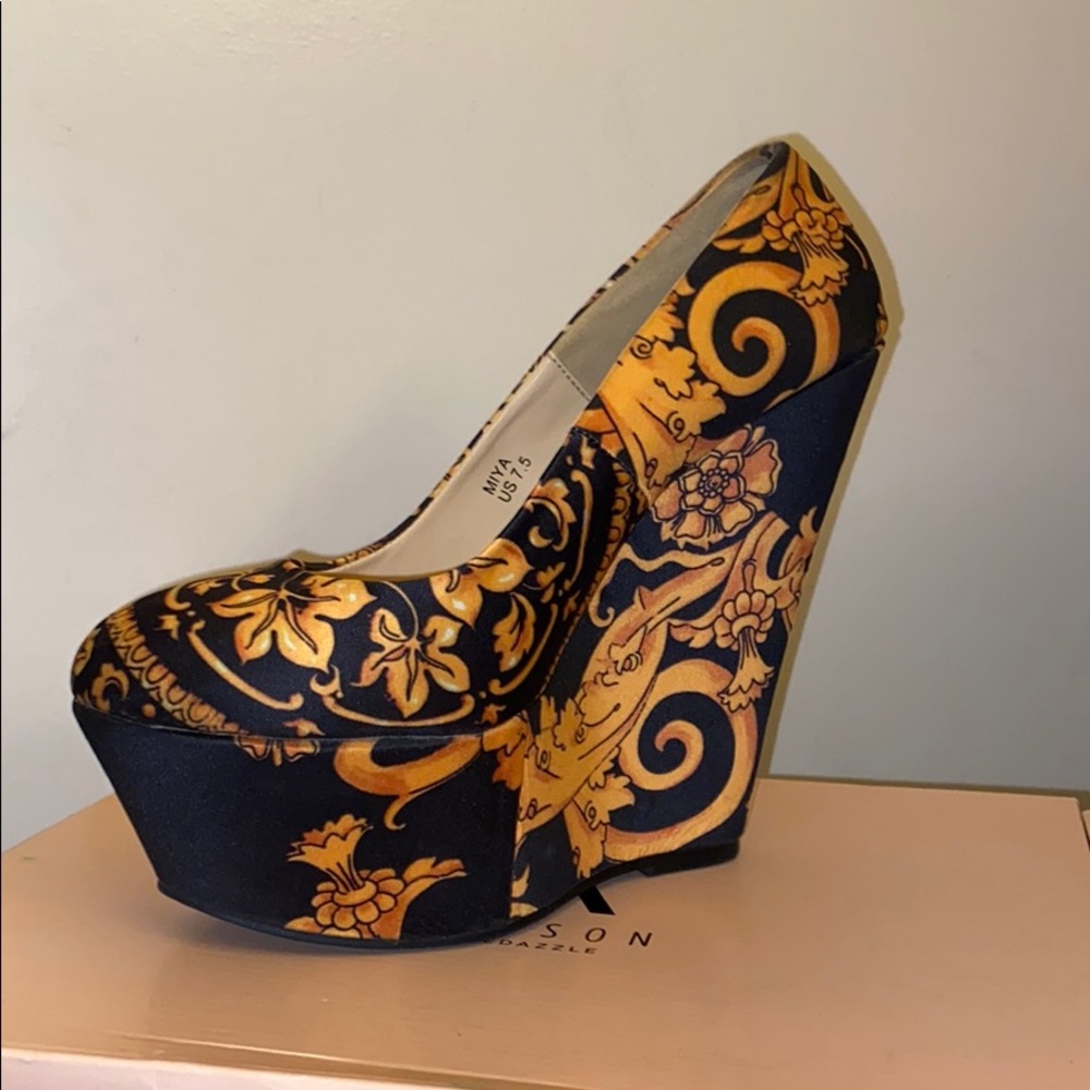 Floral Print Wedges